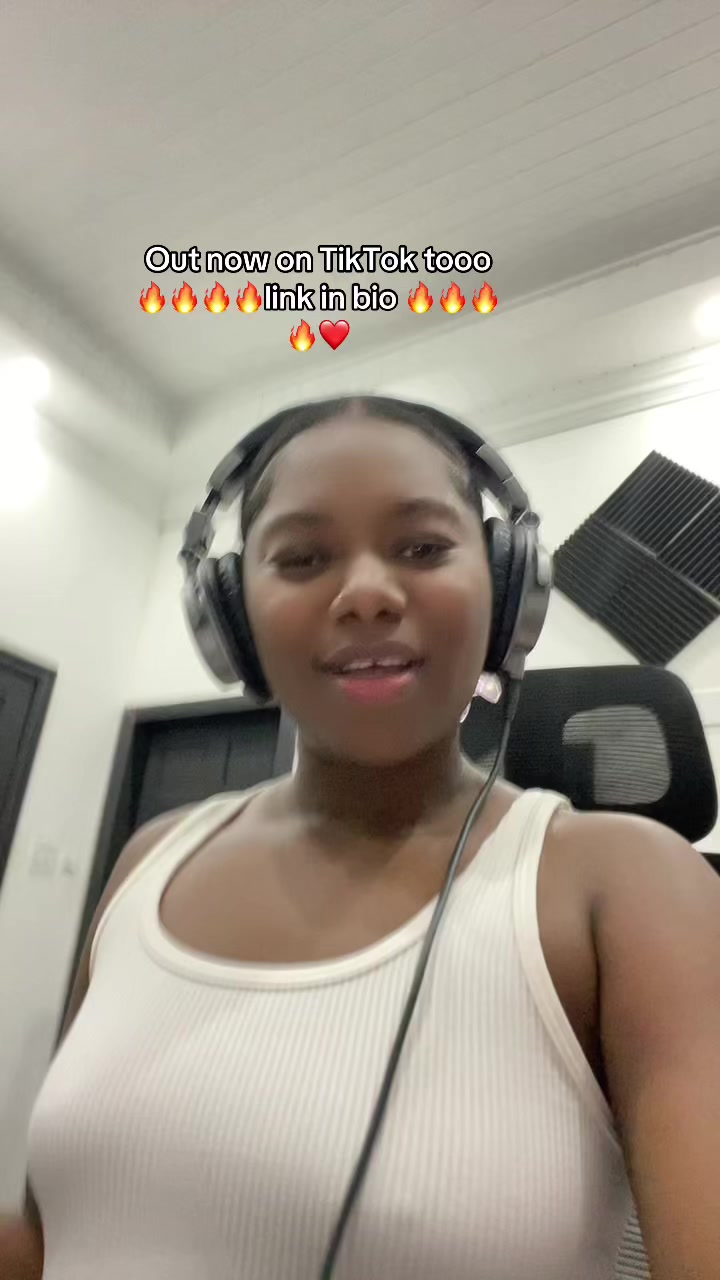 @Misstic🎤🔥