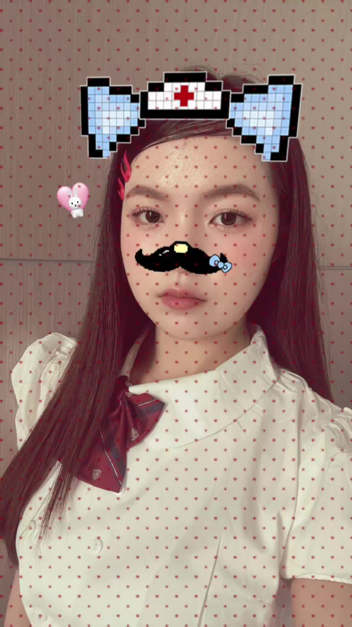 @PrincessHuangg