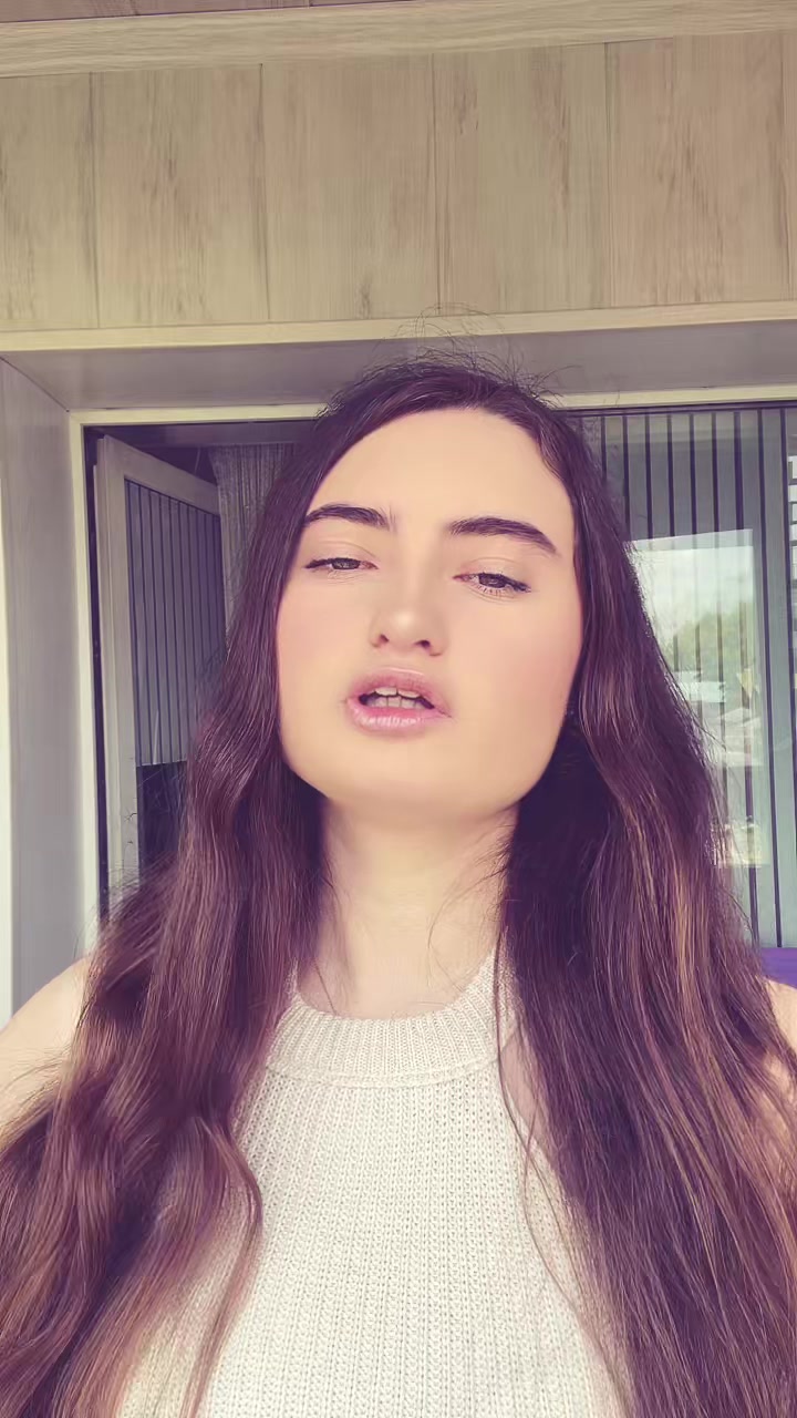 @Сонечка🤍