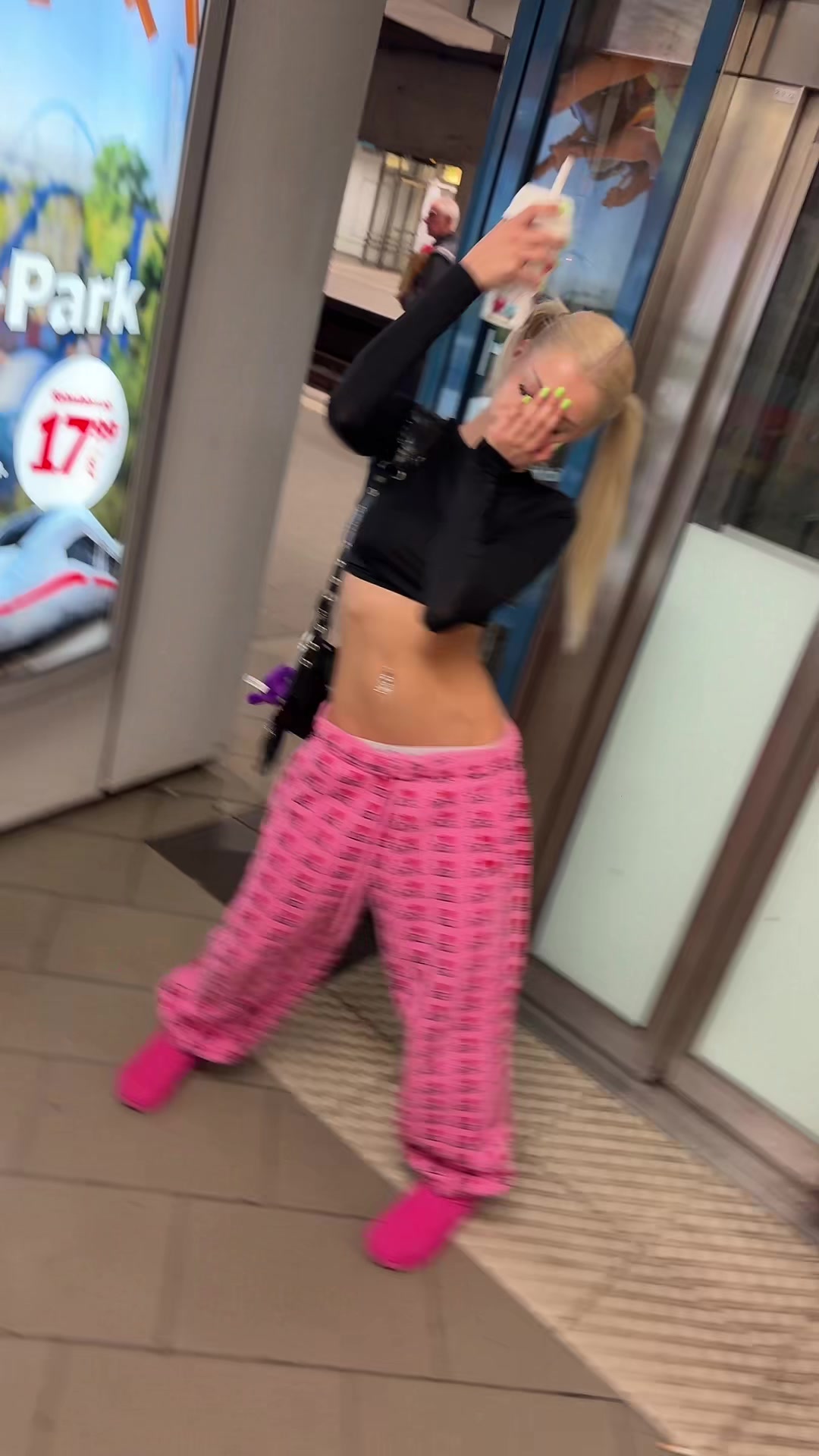 @ihateroza