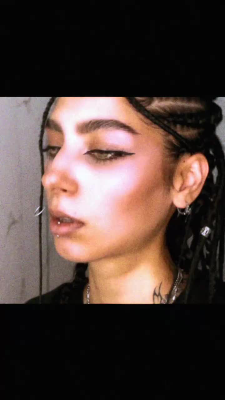 @Melina