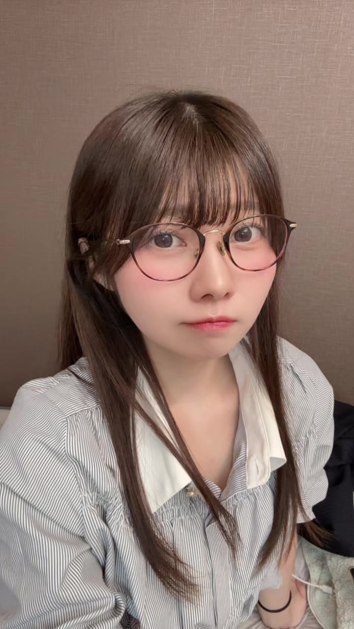 @まいな