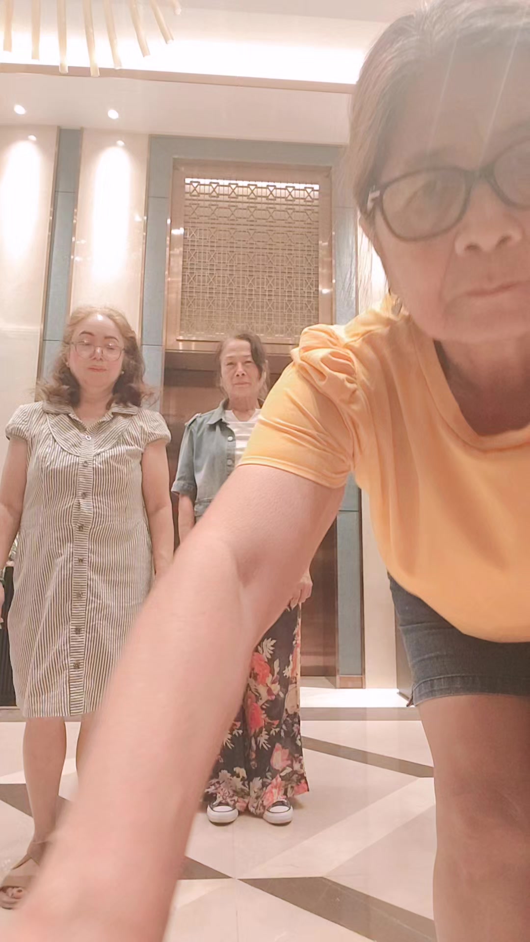 @Momshie