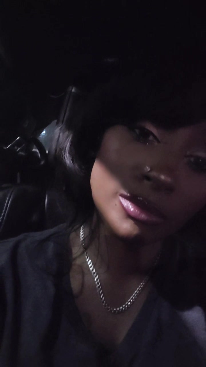 @IamBornQueen
