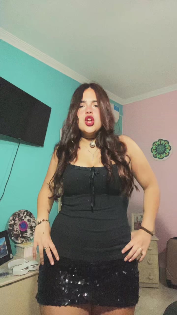@esmeralda🎭