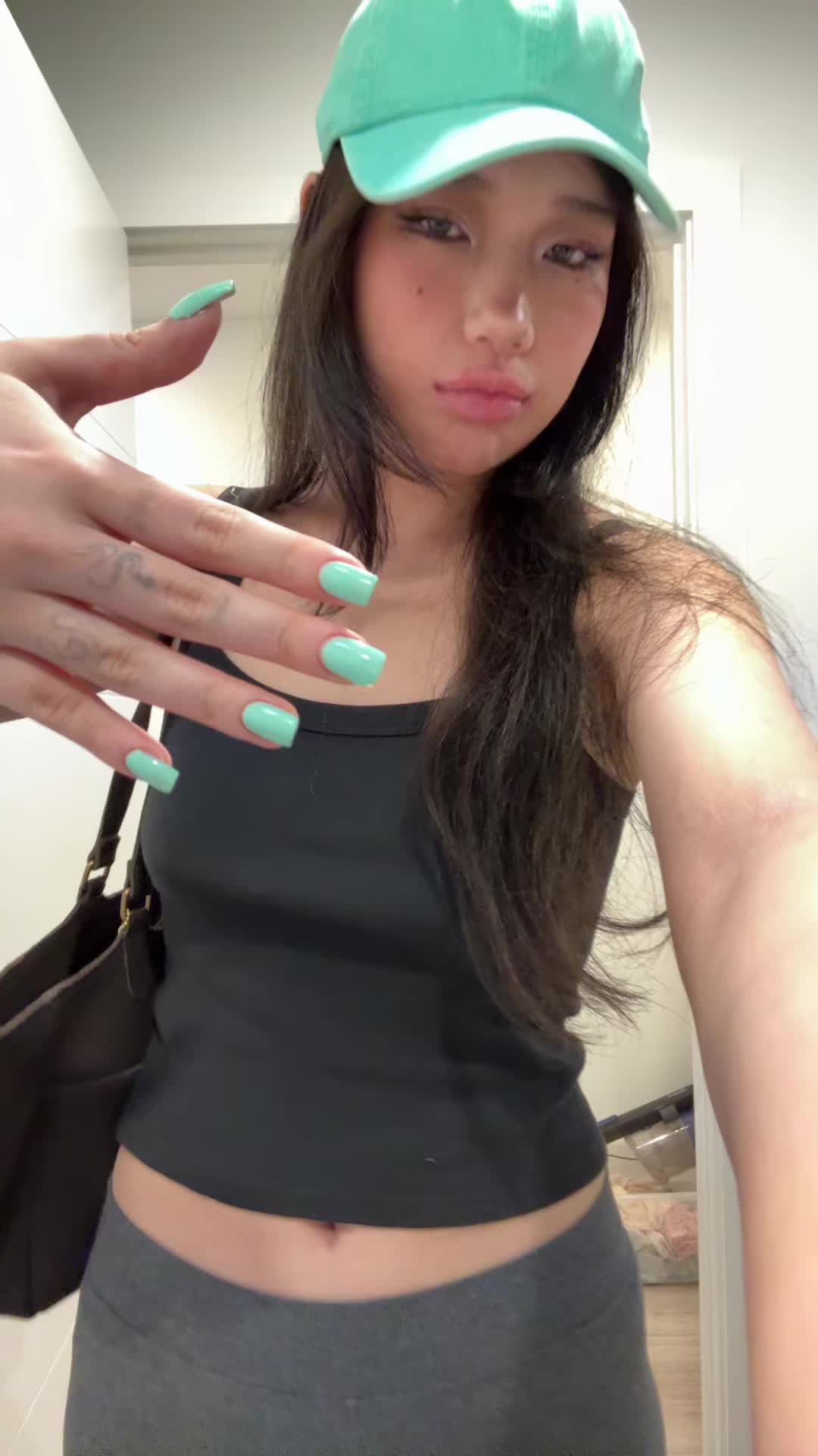 @hannahkae