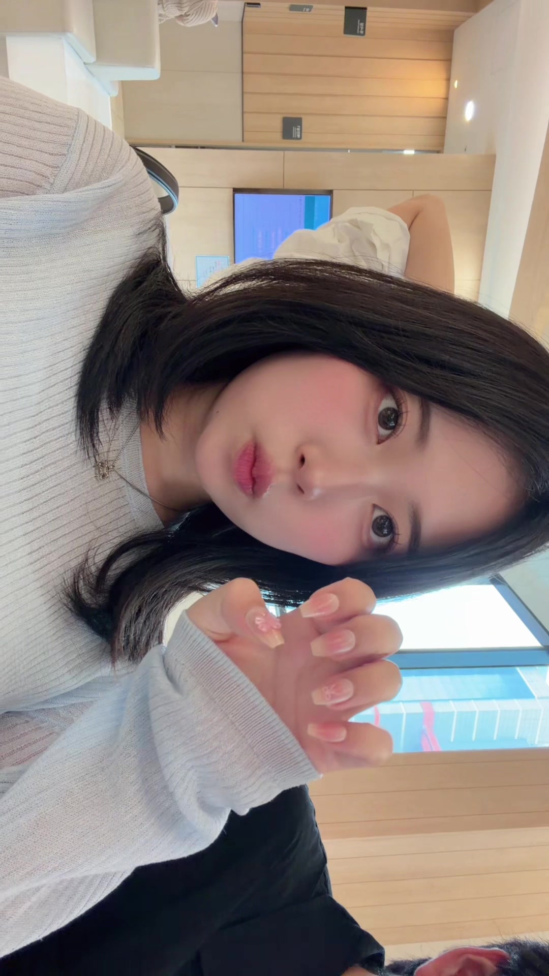 @イエリン 예림 🐶💛