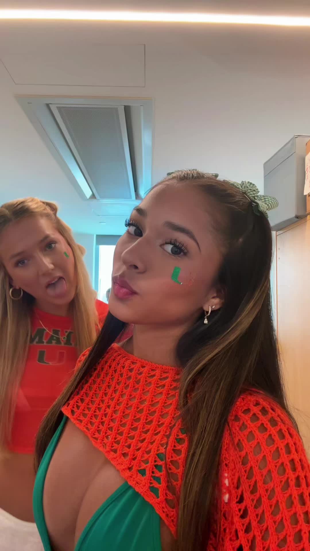 @liyadesai