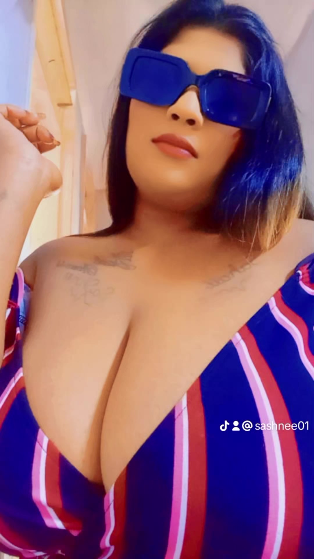 @💛💚💙🤍HIS PRETTY PROBLEM 😉♡