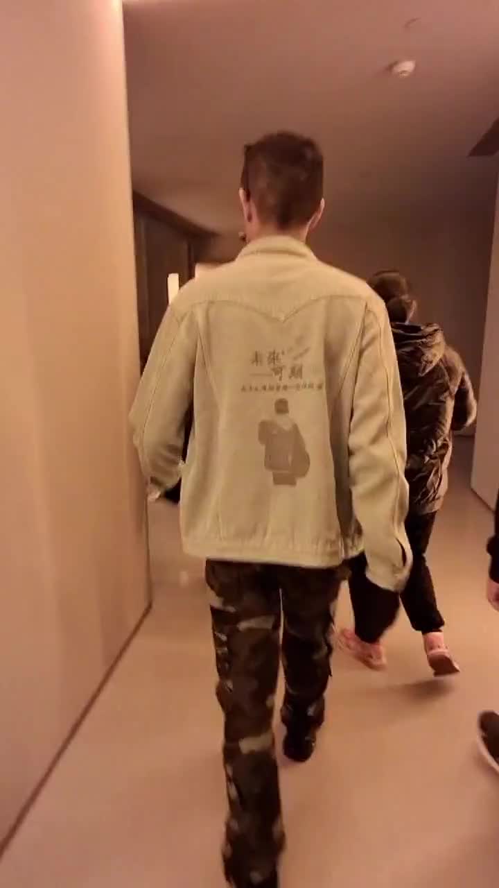 @Qłëłe