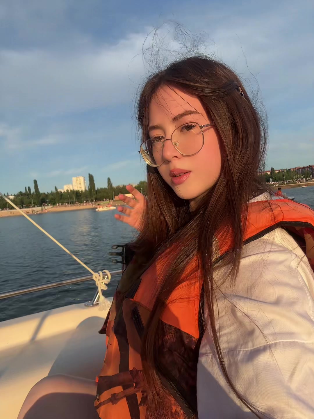 @Тгк: 𝒹𝑒𝓁𝒾’𝓈𝒶𝒶