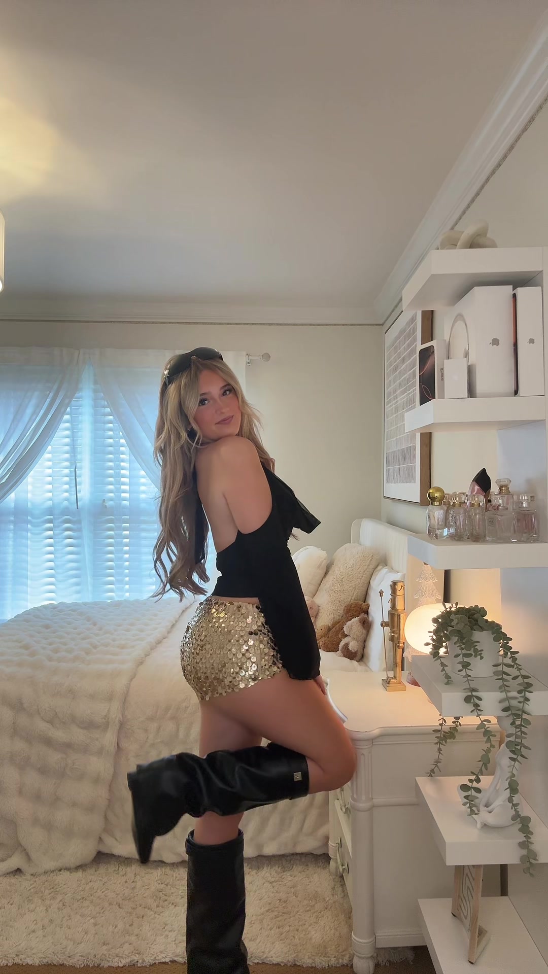 @ella