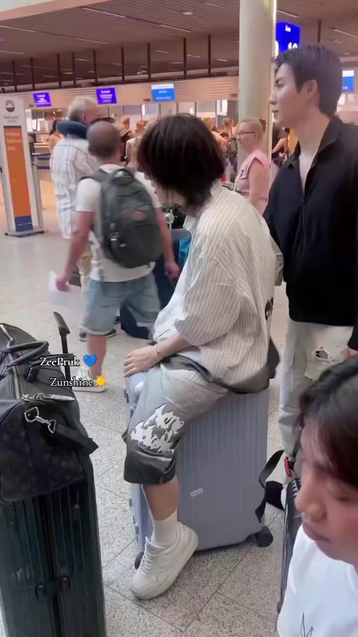 @SolLunaN.V. Bts.