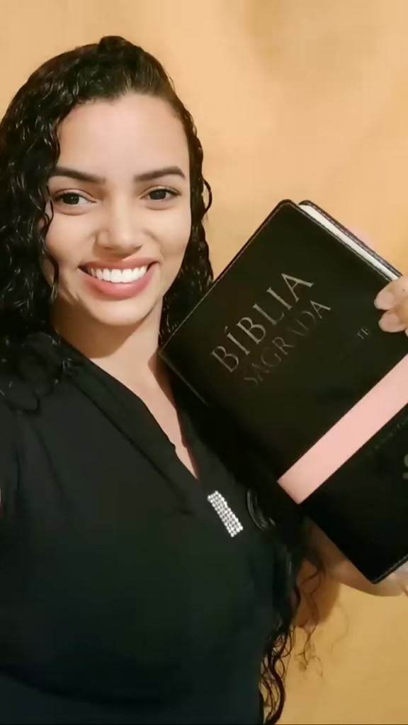 @Josiane Ara&uacute;jo 👑