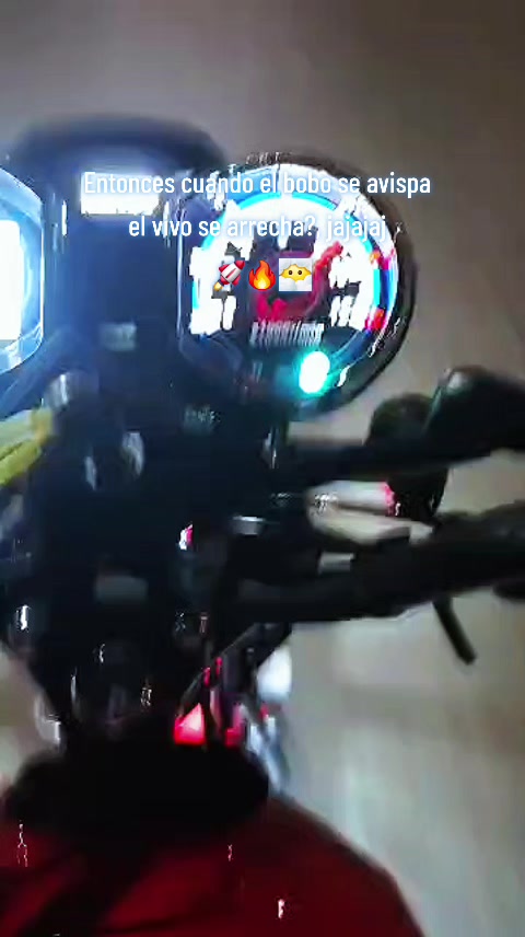 @👻