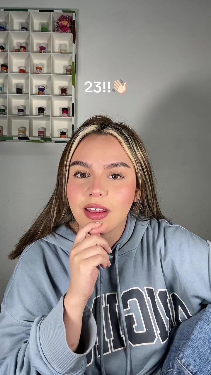 @𝐕𝐚𝐥 ✮