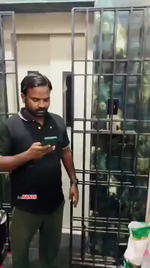 @ஈழத்து தமிழன் கனிஸ்துஜன்