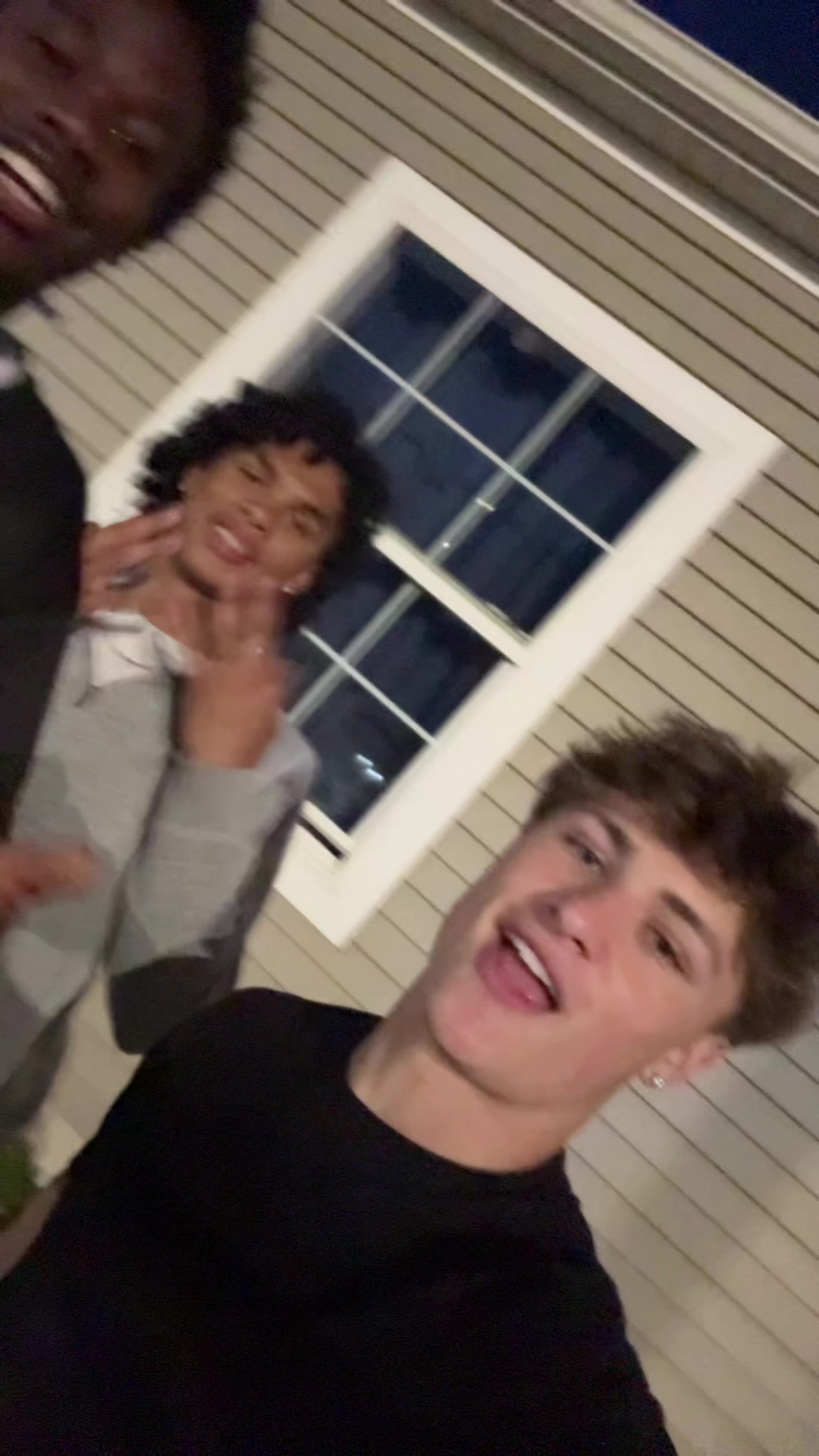 @j
