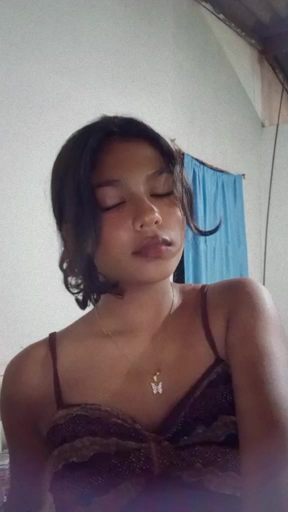 @Dinu Perera💋"