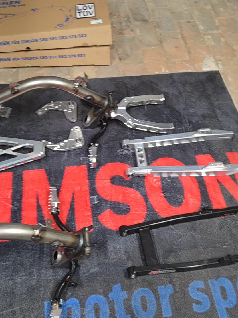@Harley Simson