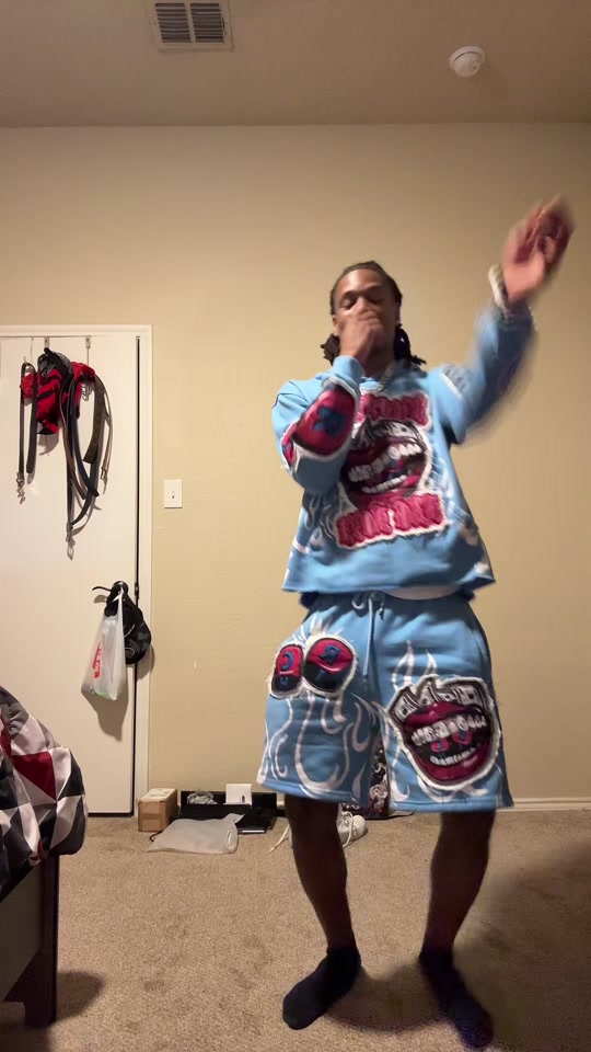 @itsqueenamaya