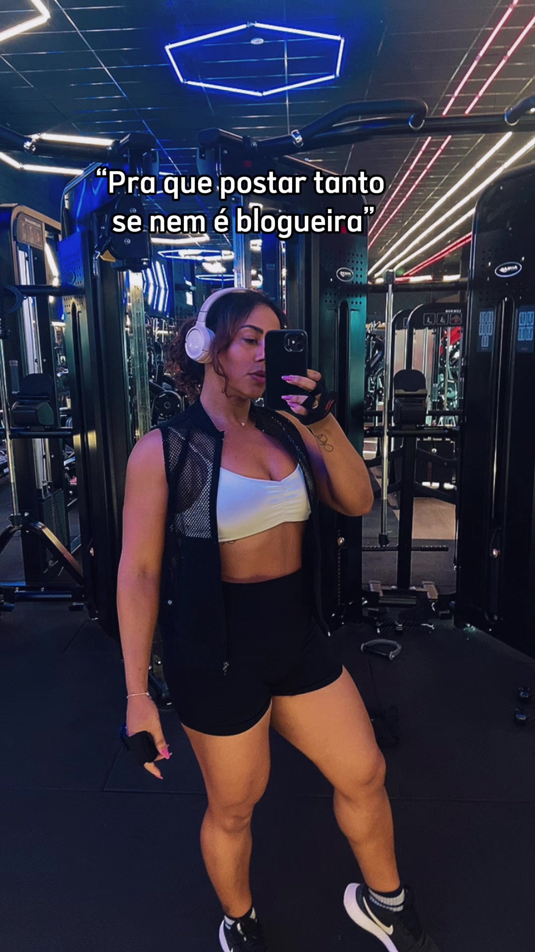 @Gizelly Silva
