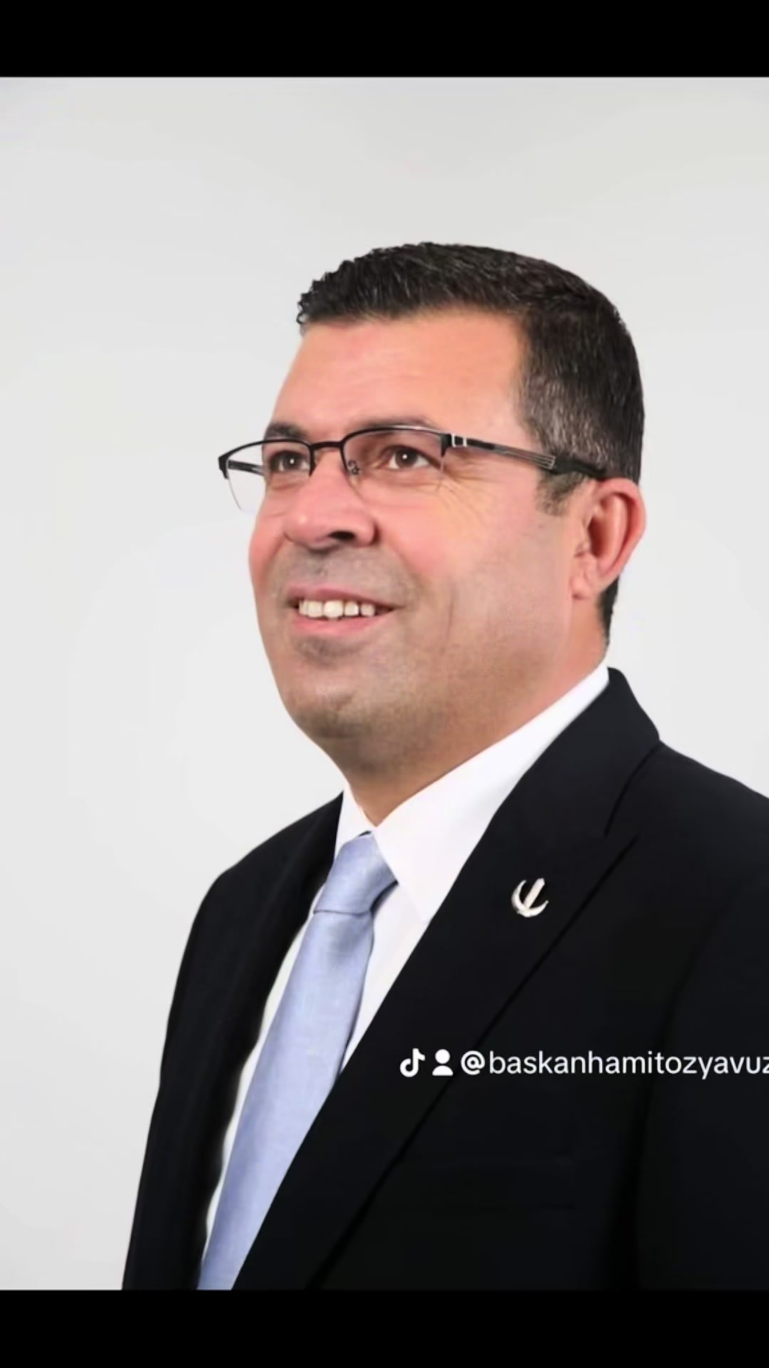 @baskanhamitozyavuz