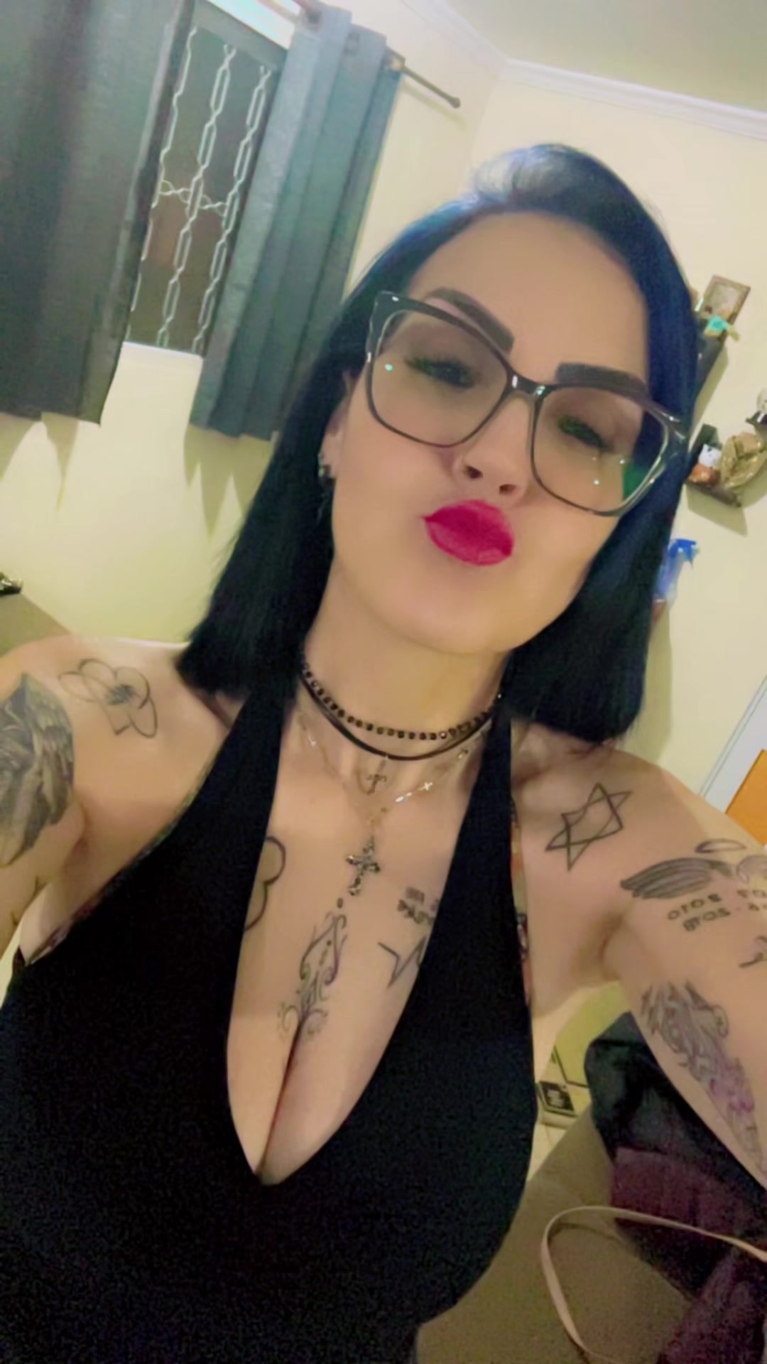 @꧁✞Moleka Alvarenga✞꧂