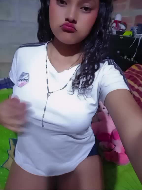 @Isabel Ramirez 🌸💨🫧
