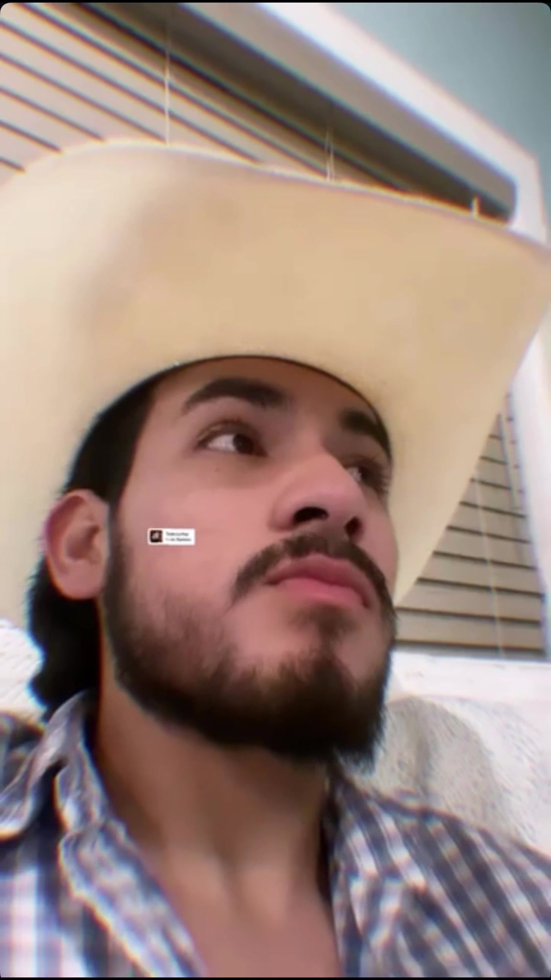 @Alexanzueto🤠☘️