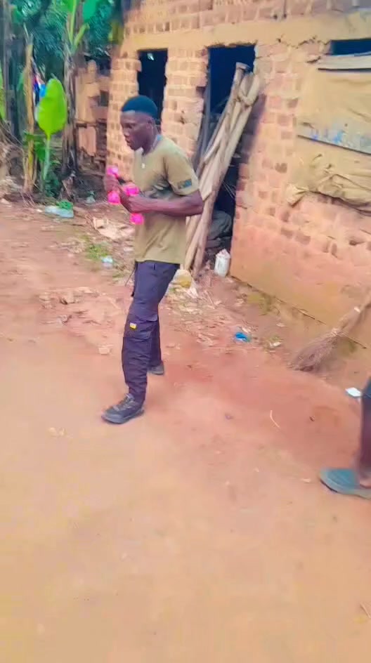 @Kabazzi_ug256