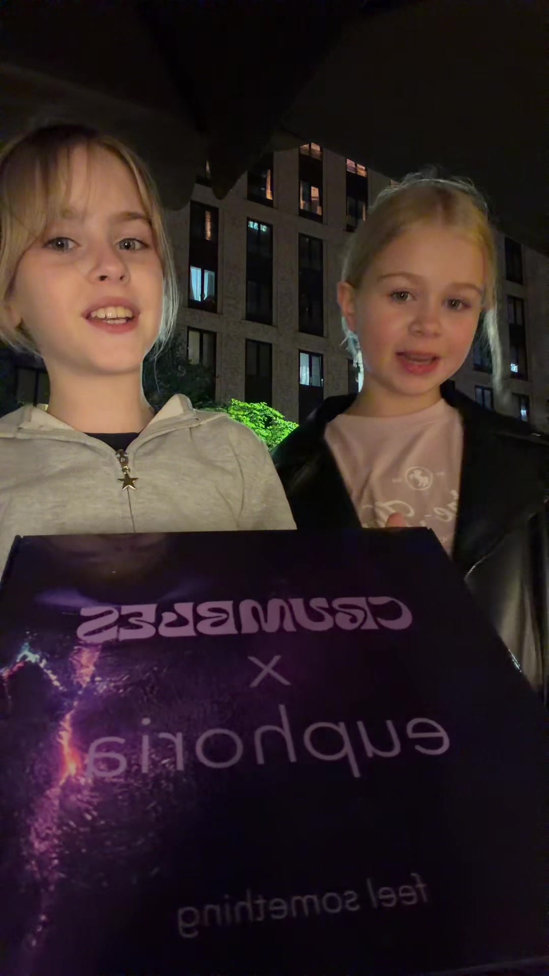 @та самая полина🩷