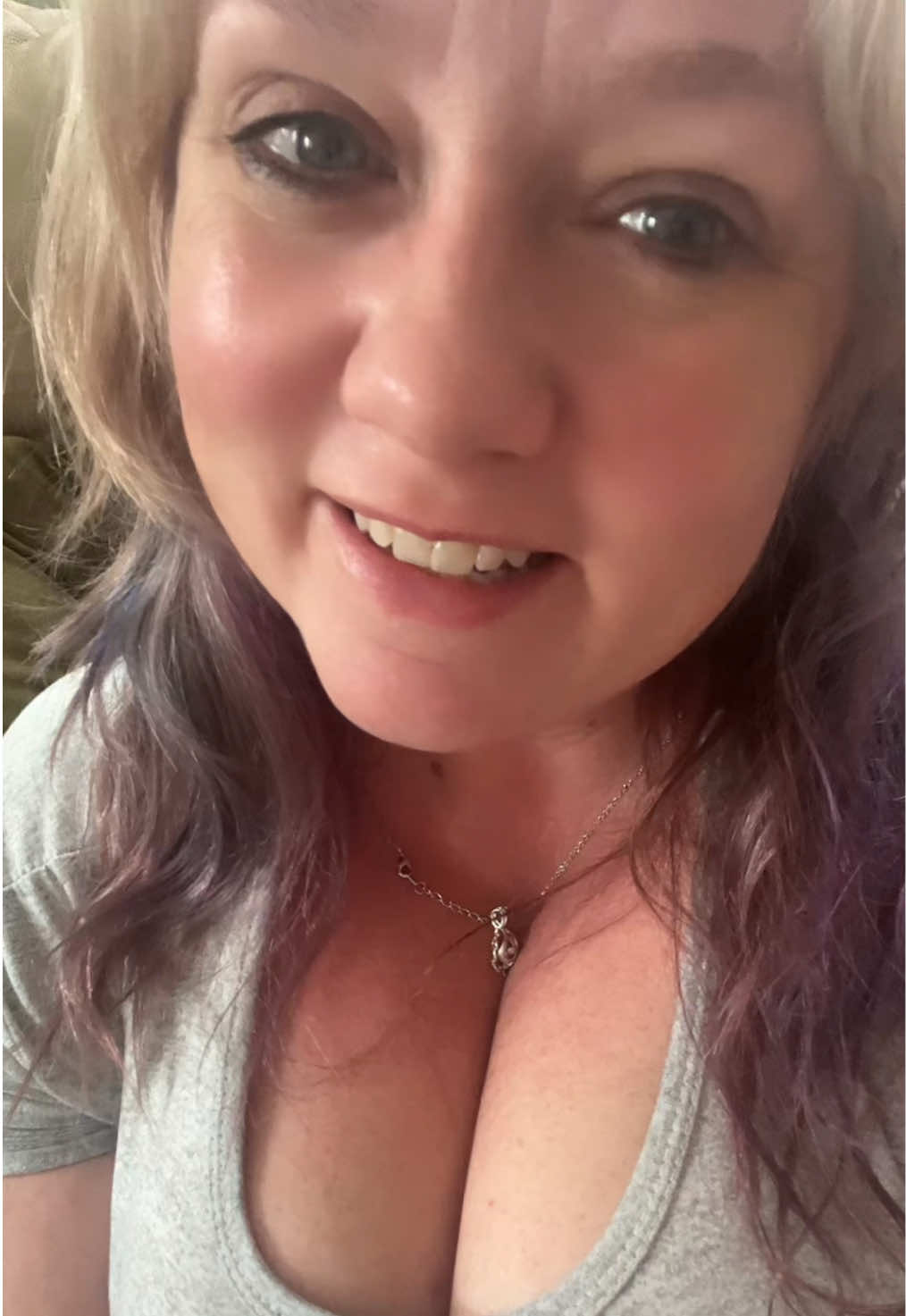 @angielouwho79