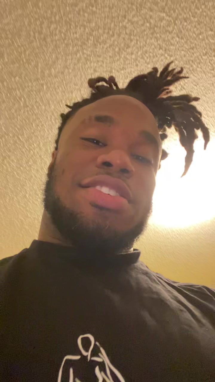 @M I L E S