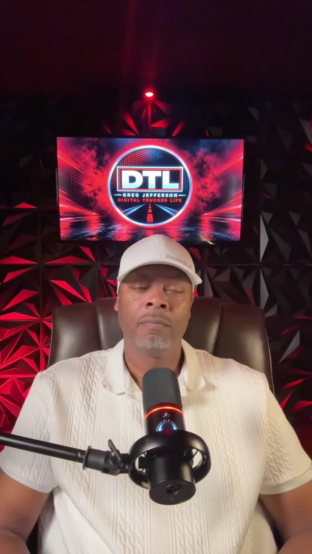 @Digital Trucker Life