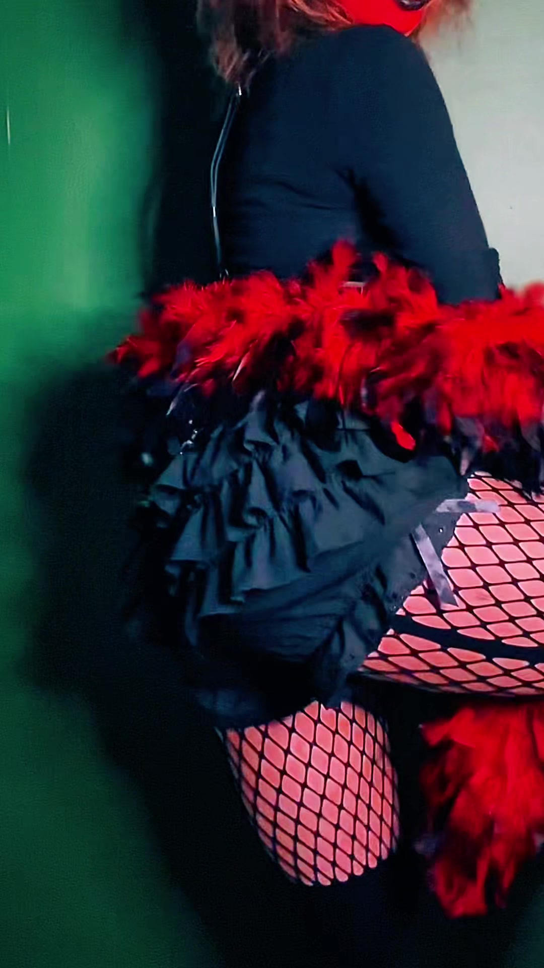 @leeloutheclown