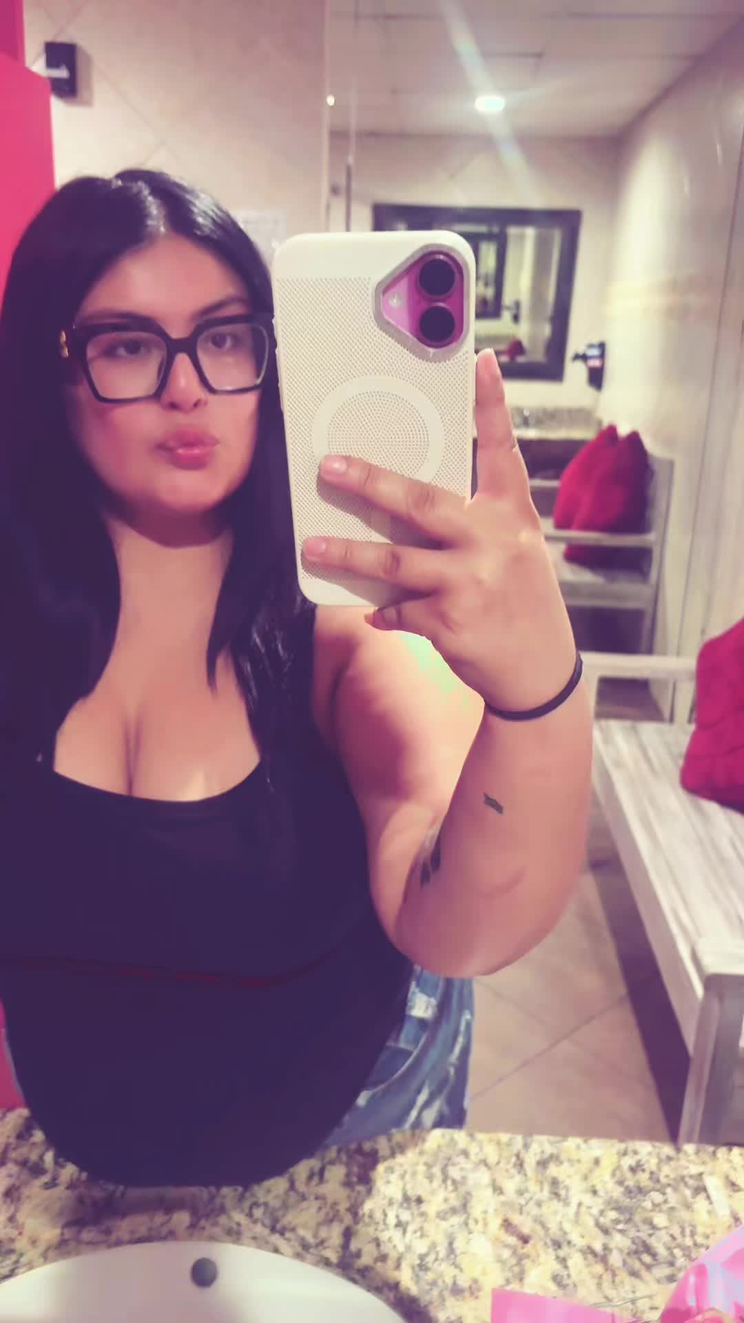 @Your fav Scorpio โ๏ธ