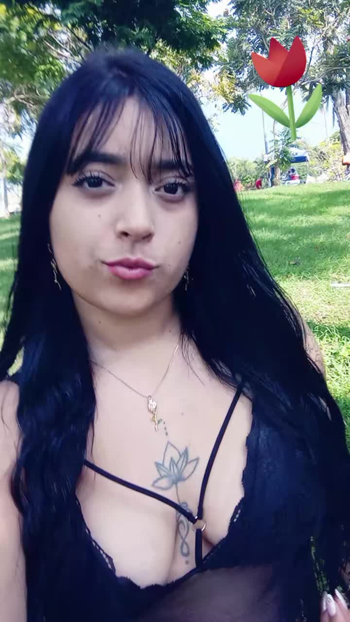 @karolinanails 💅