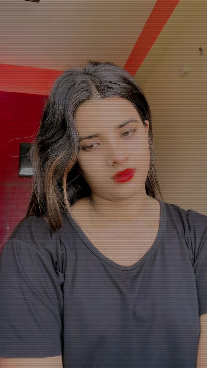 @Bhojpuri Queen 👑