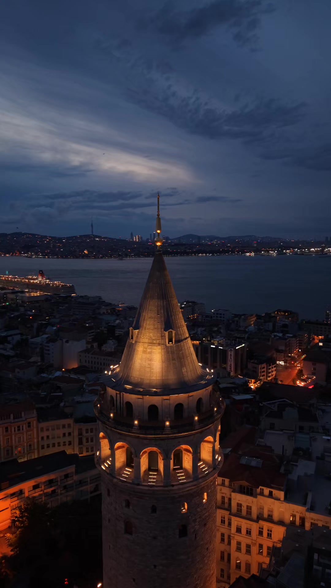 @Halil Ünver