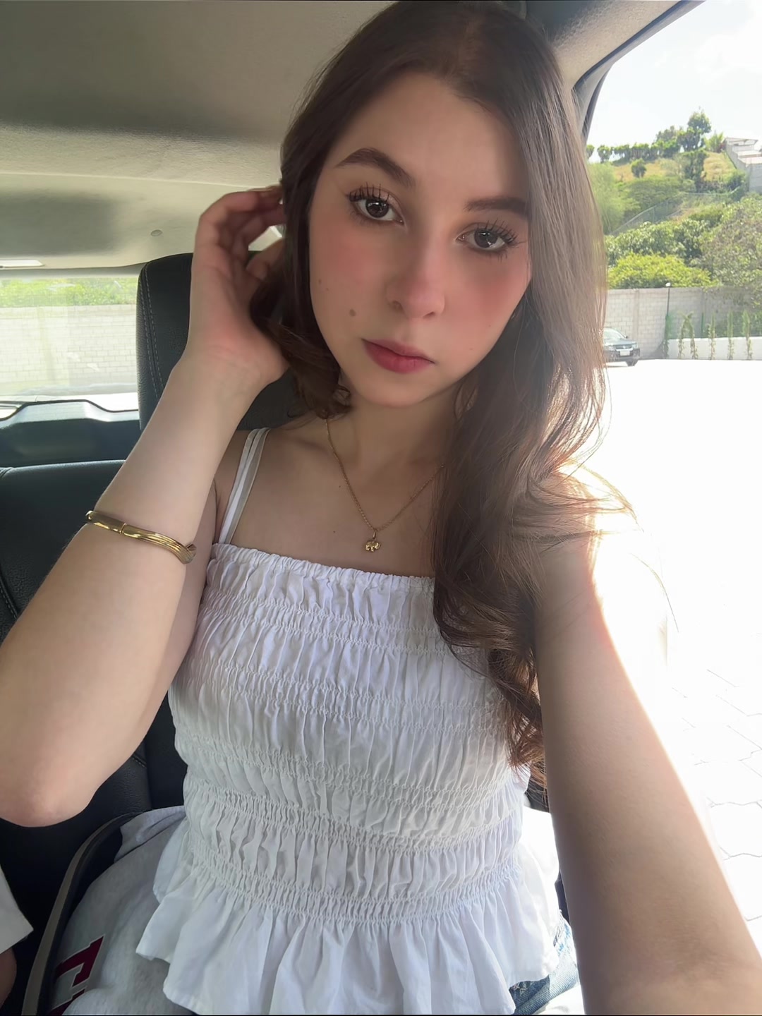 @Valentina