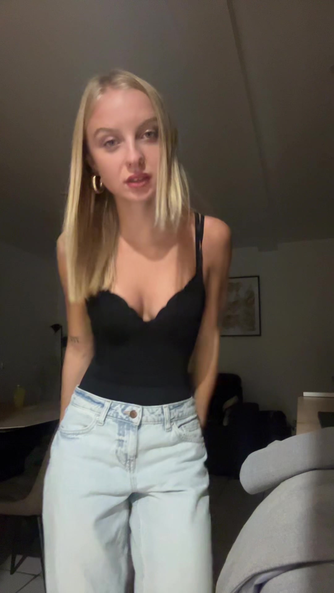 @marie.rasst