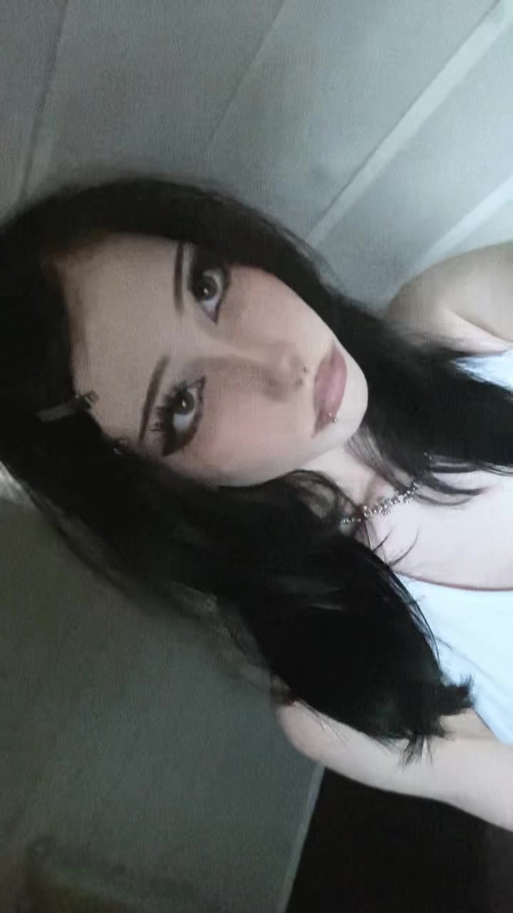 @^^