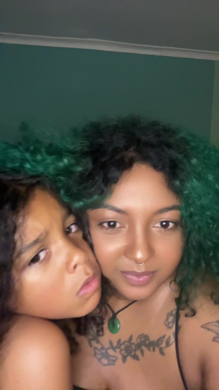 @HippKhoi