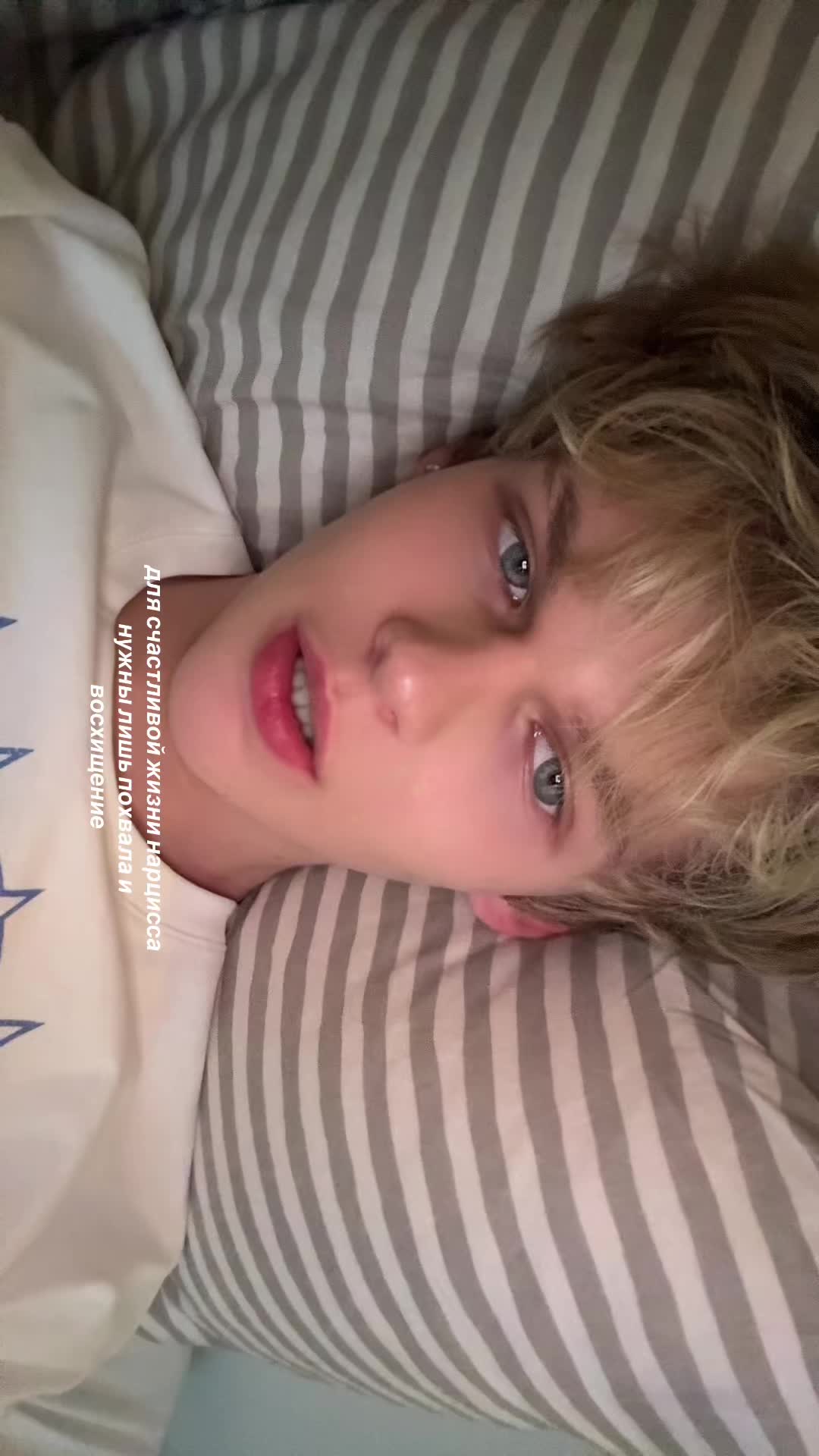 @HOLLIKLIN
