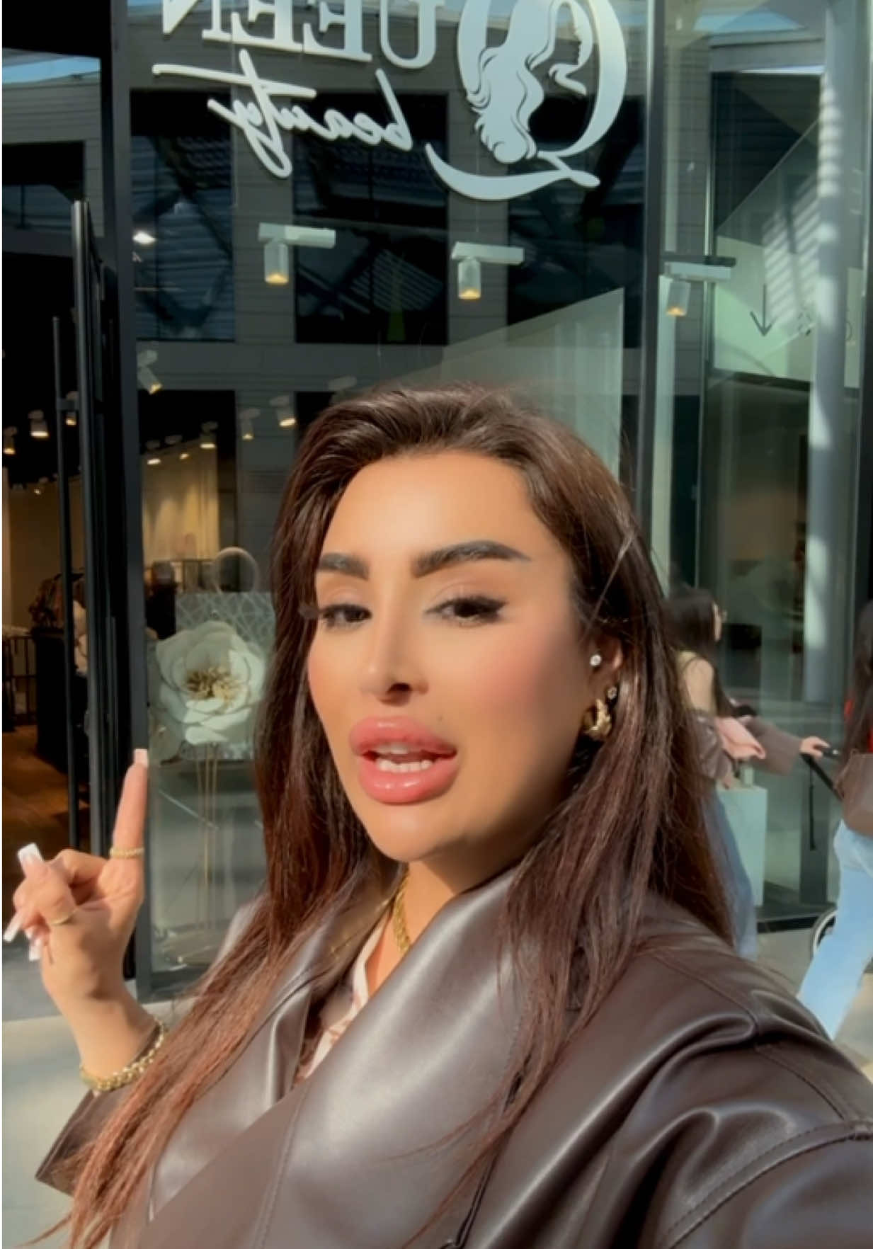 @Houyambladi