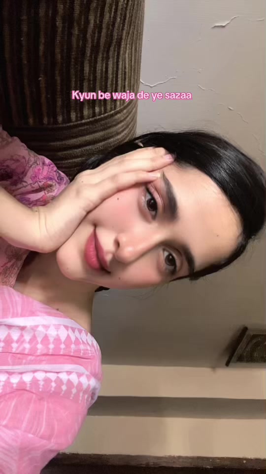 @🧜🏻♀️