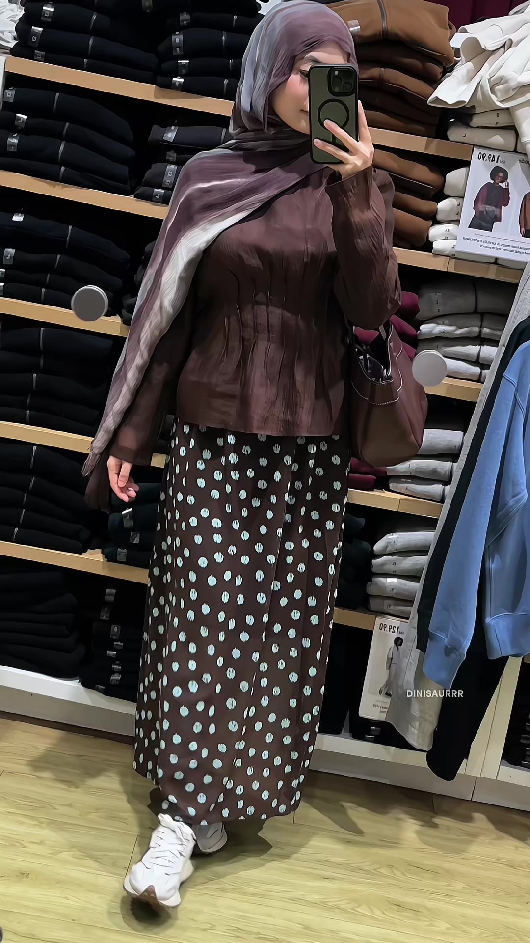@Dinisaurrr