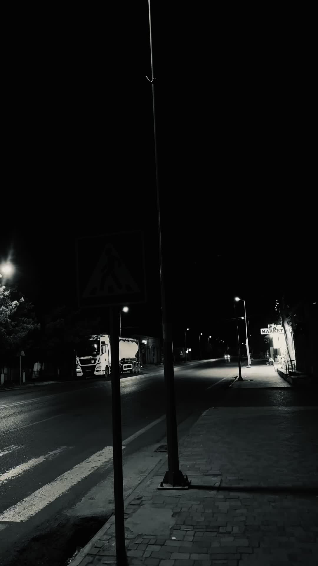 @𝑨𝒃𝒖𝒔𝒉𝒐𝒘