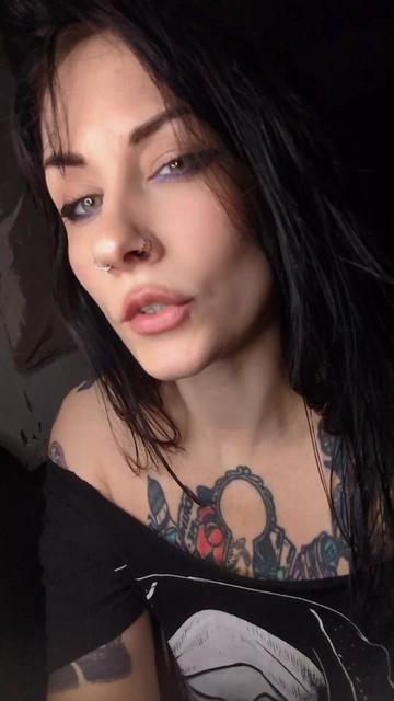 @HazelTatGemini🤘